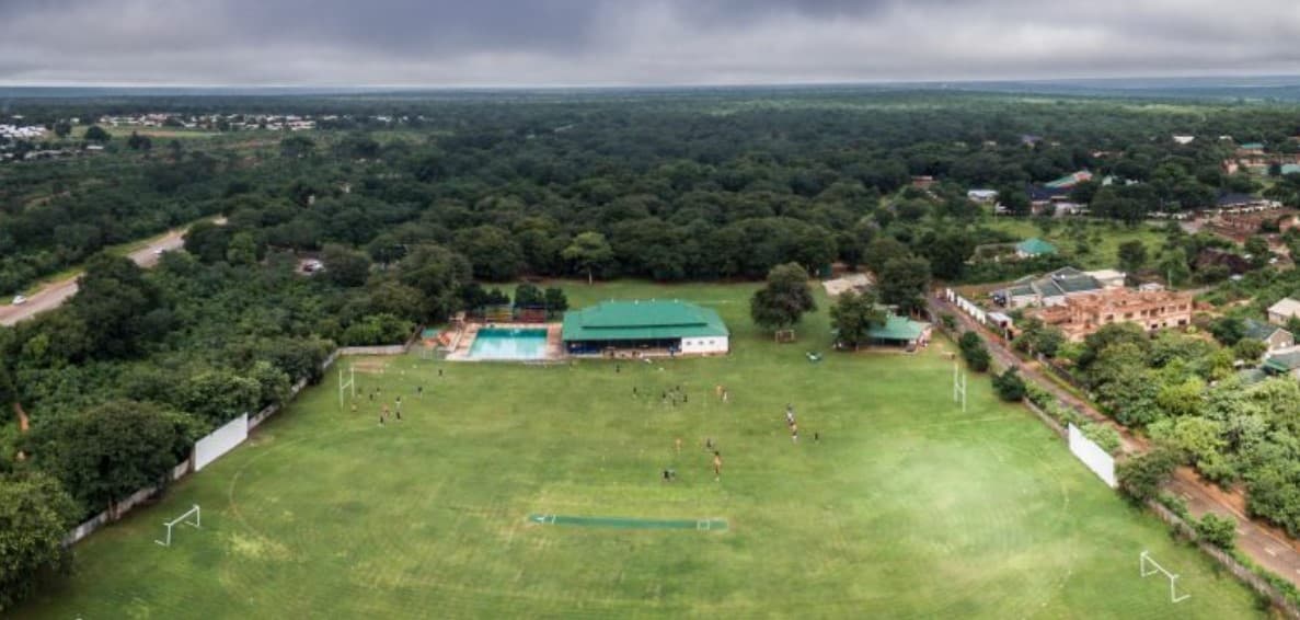 Victoria Falls Primary School
